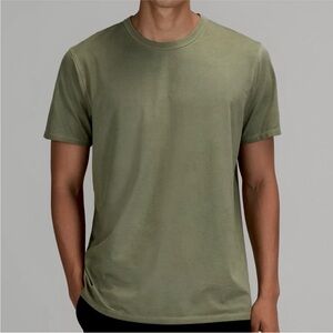 Lululemon The Fundamental T-shirt Size Medium